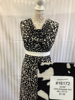 16172 Knit Black White
