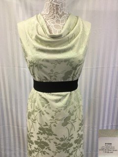 14090 Jacquard Vintage Clipped Rose Knit