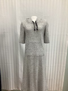 Gray Girls Hoodie Dress size 6